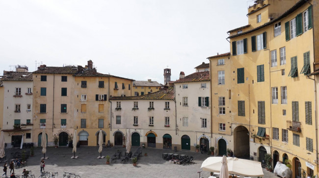 Negozio in affitto a Centro Storico, Lucca (LU)