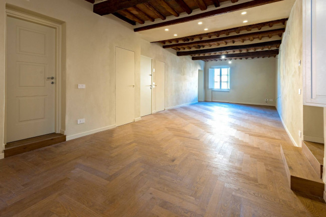 Apartment a Lucca