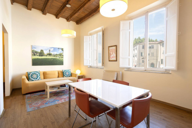 Apartment a Lucca
