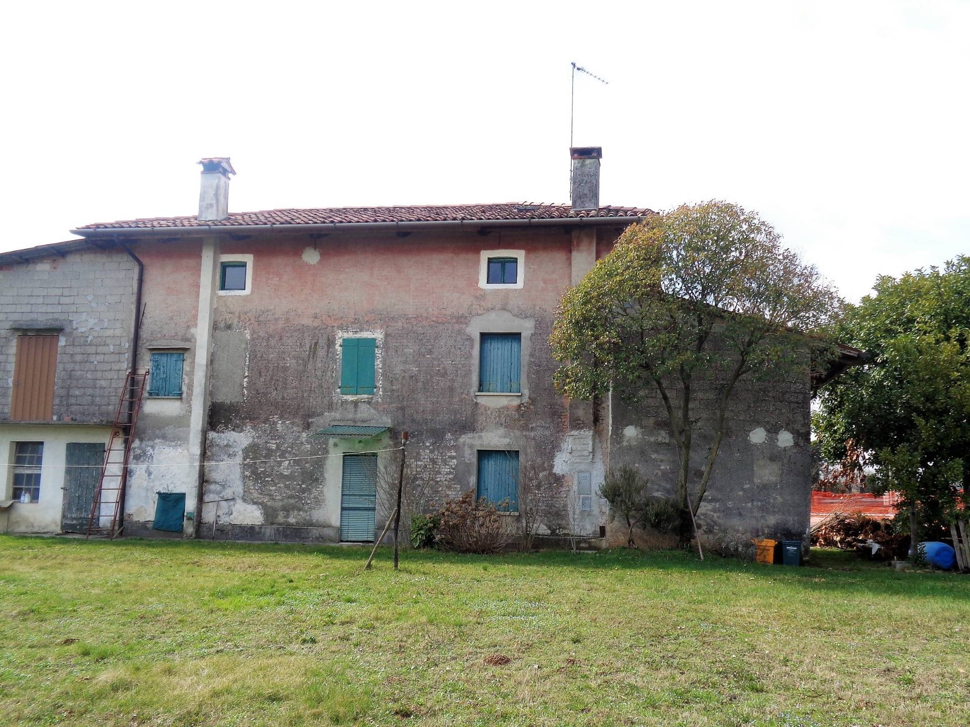 Villa Unifamiliare - Indipendente SEDEGLIANO vendita    Immobiliare Collini