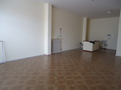 Uffici e Negozi in Vendita a Tricesimo