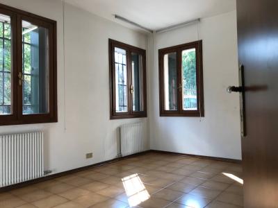 Studio/Ufficio in Vendita a Treviso