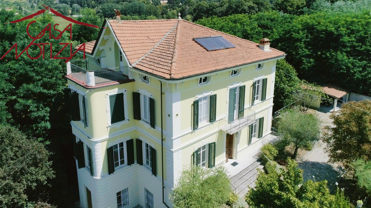 Villa in vendita a Marlia, Capannori (LU)