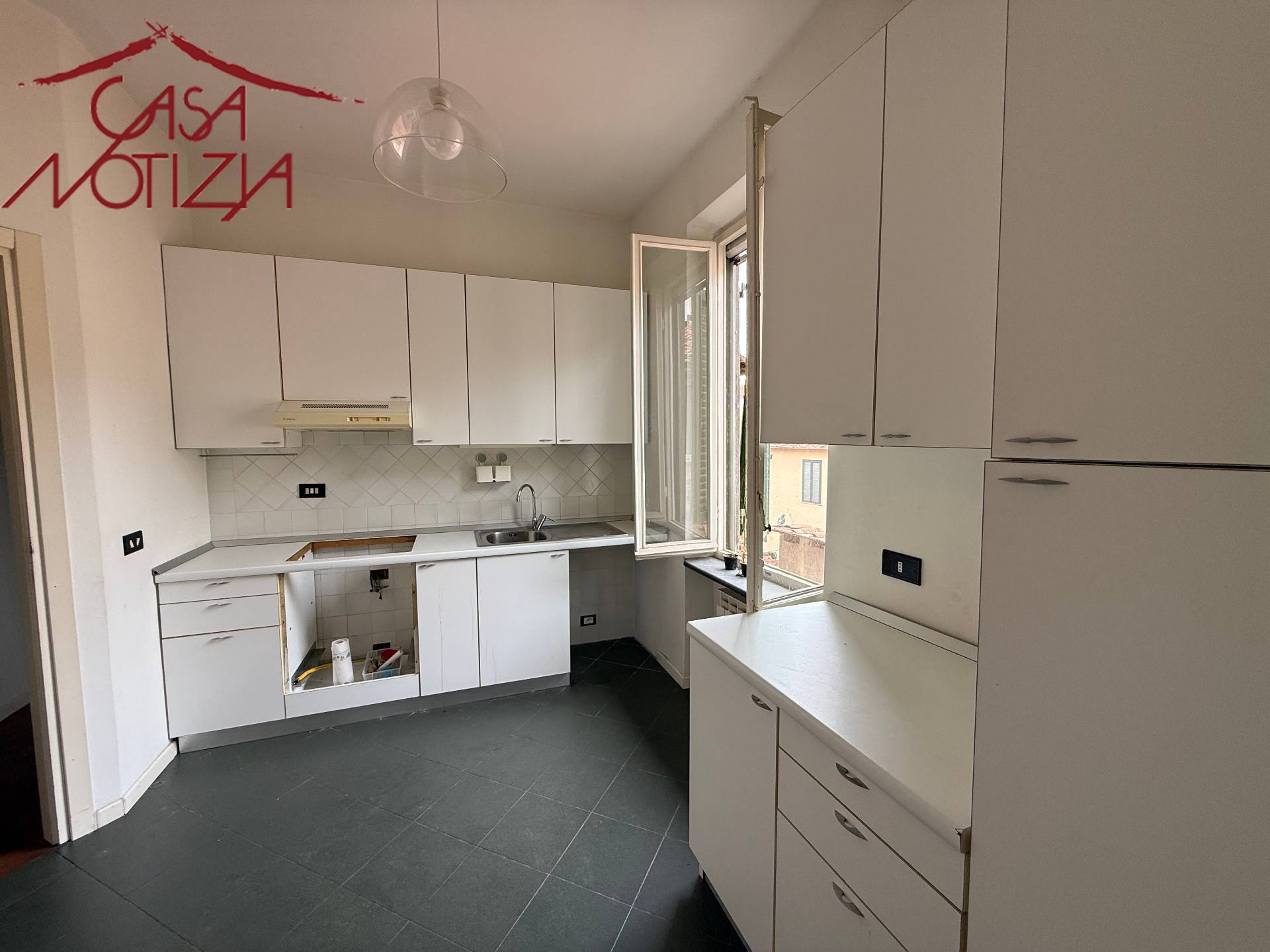 Appartamento in vendita a Lucca, Centro st... - foto 5