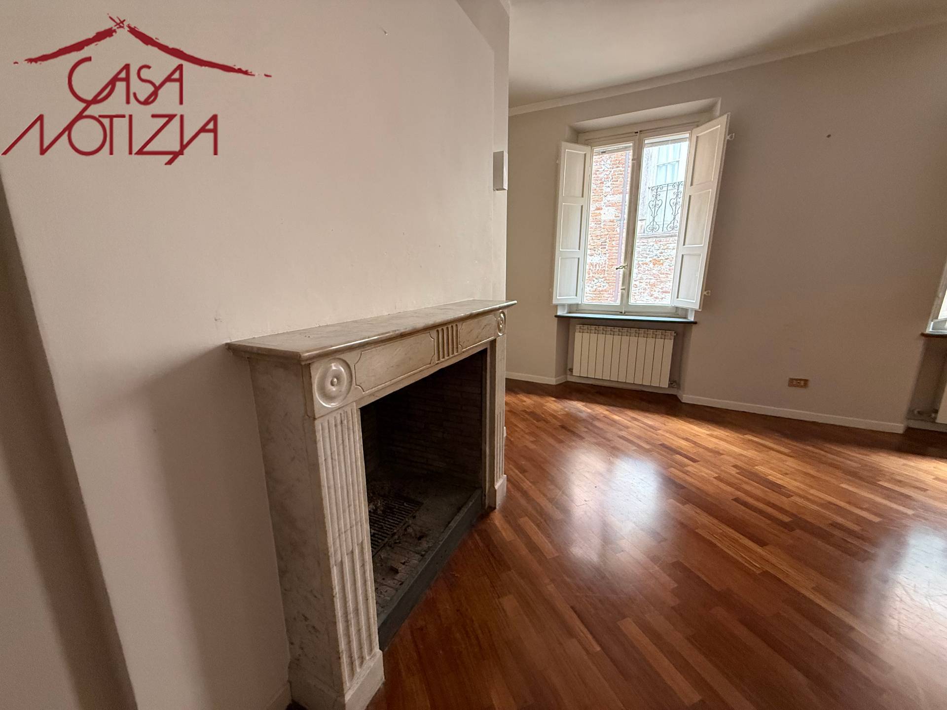 Appartamento in vendita a Lucca, Centro st... - foto 4