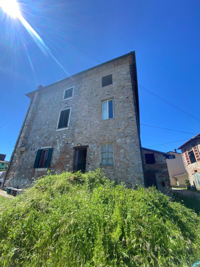 Casa semi-indipendente in vendita a Santa Maria A Colle, Lucca (LU)