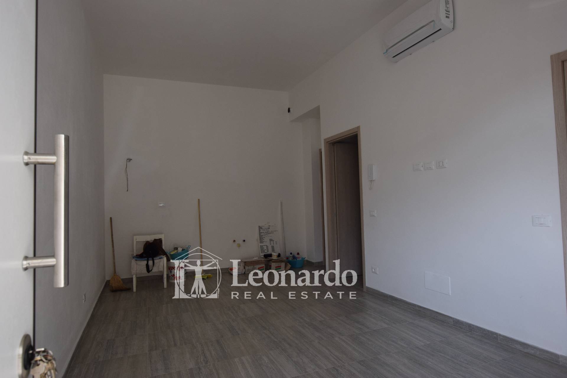 Appartamento VIAREGGIO vendita  Centro  Immobiliare Leonardo srl