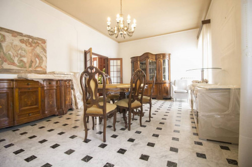 Casa indipendente in Vendita a Viareggio