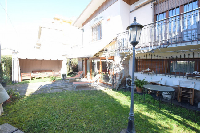 Villa in vendita a Viareggio (LU)