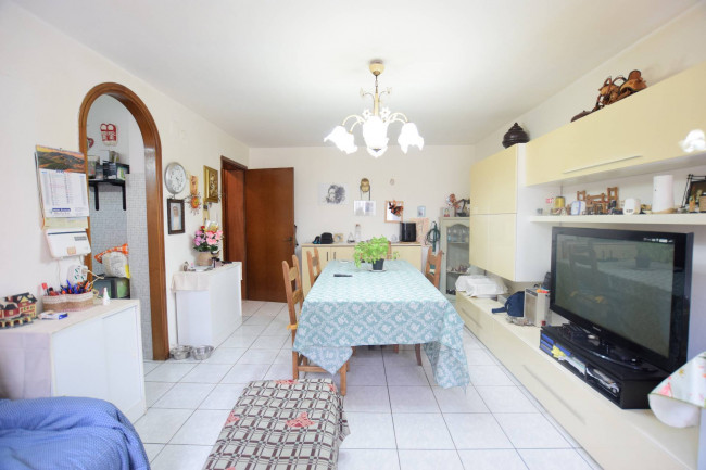 Indipendent house for Sale to Viareggio