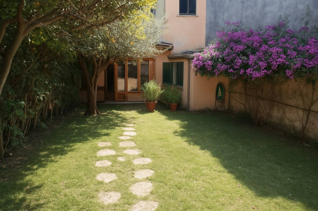 Casa indipendente in Vendita a Viareggio