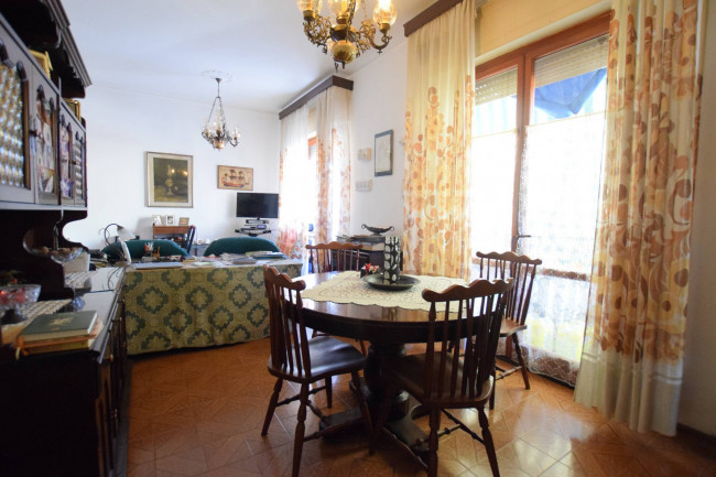 Appartamento in Vendita a Viareggio