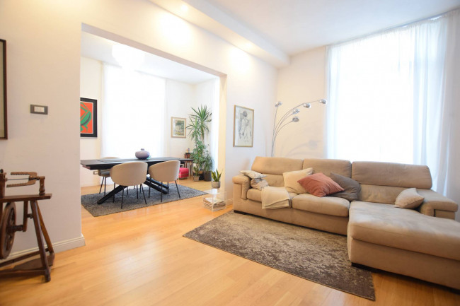 Appartamento in Vendita a Viareggio