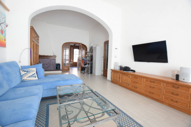 Indipendent house for Sale to Viareggio