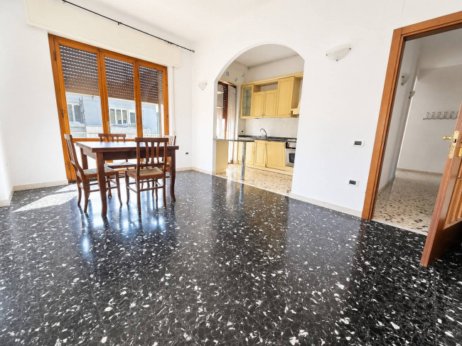 Appartamento in Vendita a Viareggio
