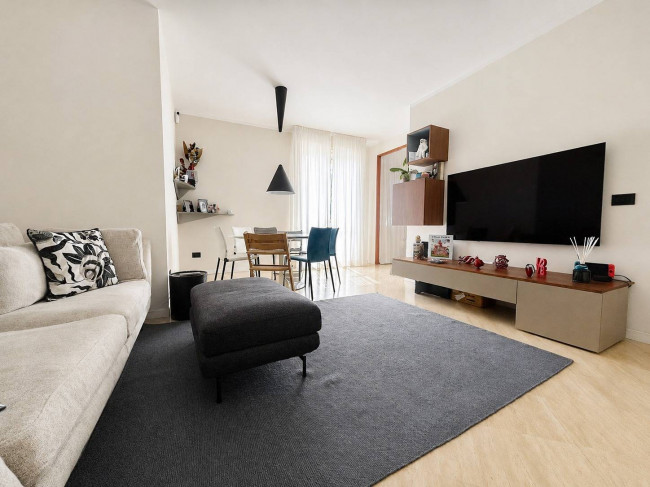Apartment for Sale to Viareggio