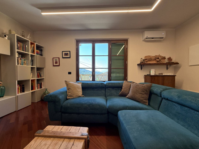 Appartamento in Vendita a Massarosa