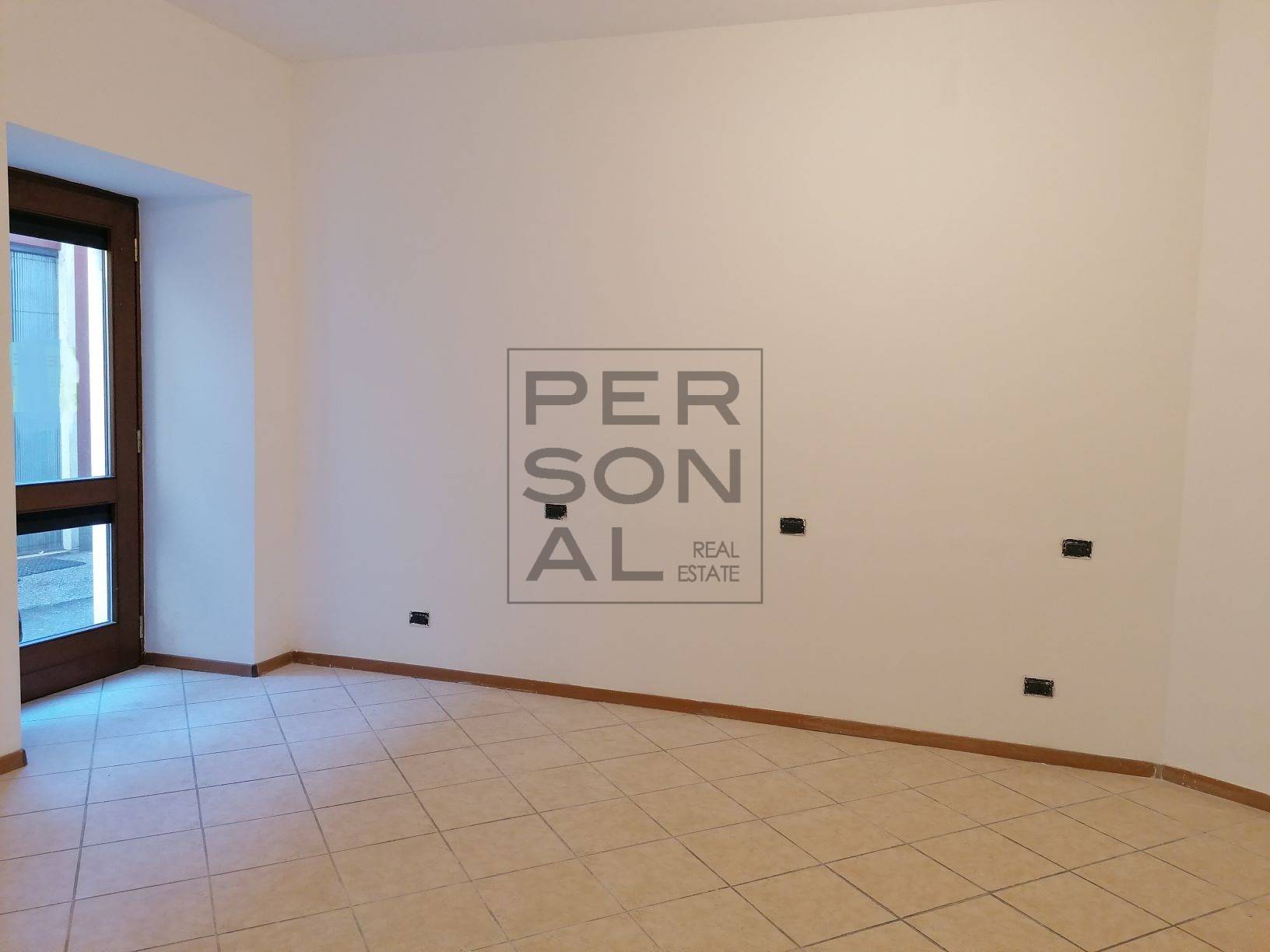 Ufficio - Loc.Com. TRENTO vendita  Povo  PERSONAL RE ? - Consulenza Immobiliare & Home Staging
