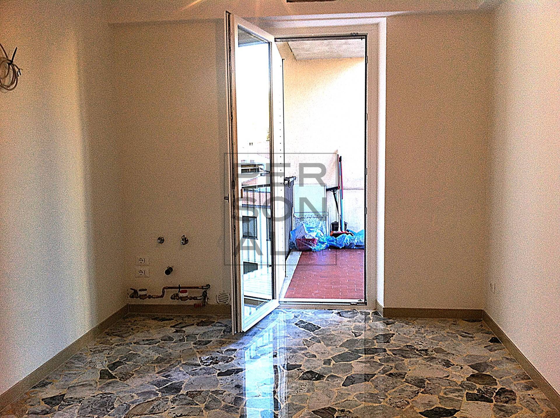 Foto appartamento in affitto a Rovereto (Trento)