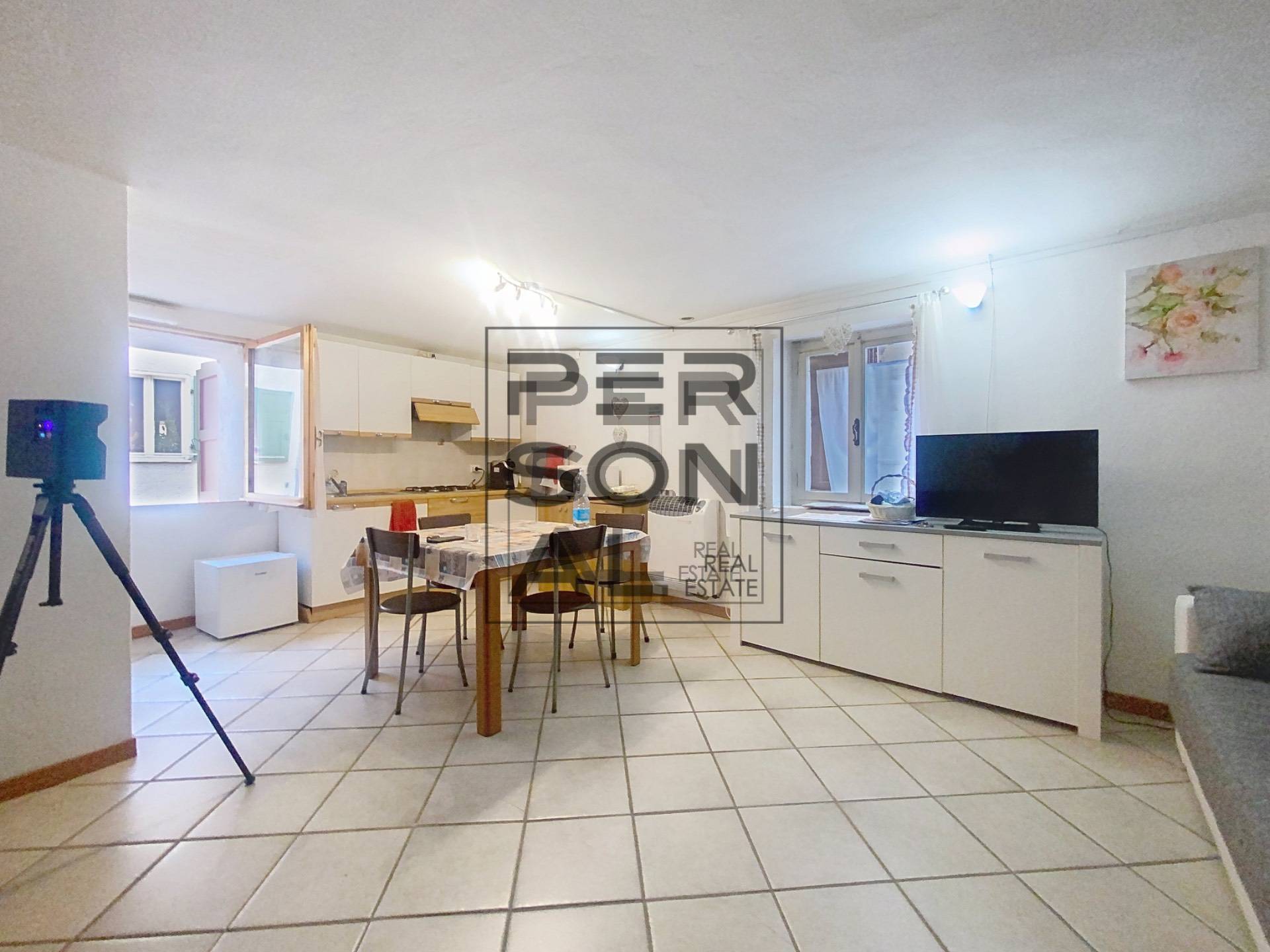 Foto appartamento in vendita a Levico Terme (Trento)