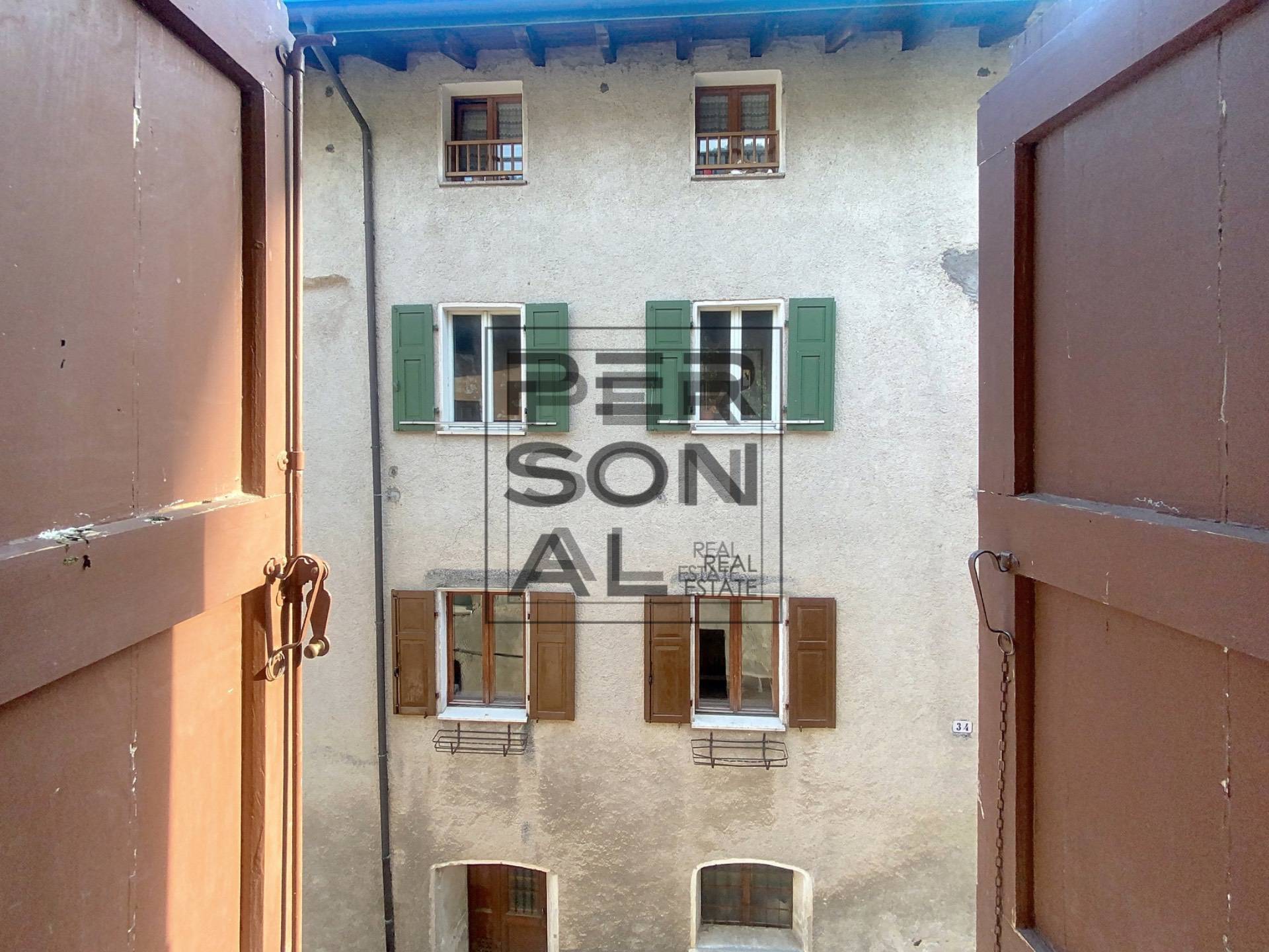 Foto appartamento in vendita a Levico Terme (Trento)