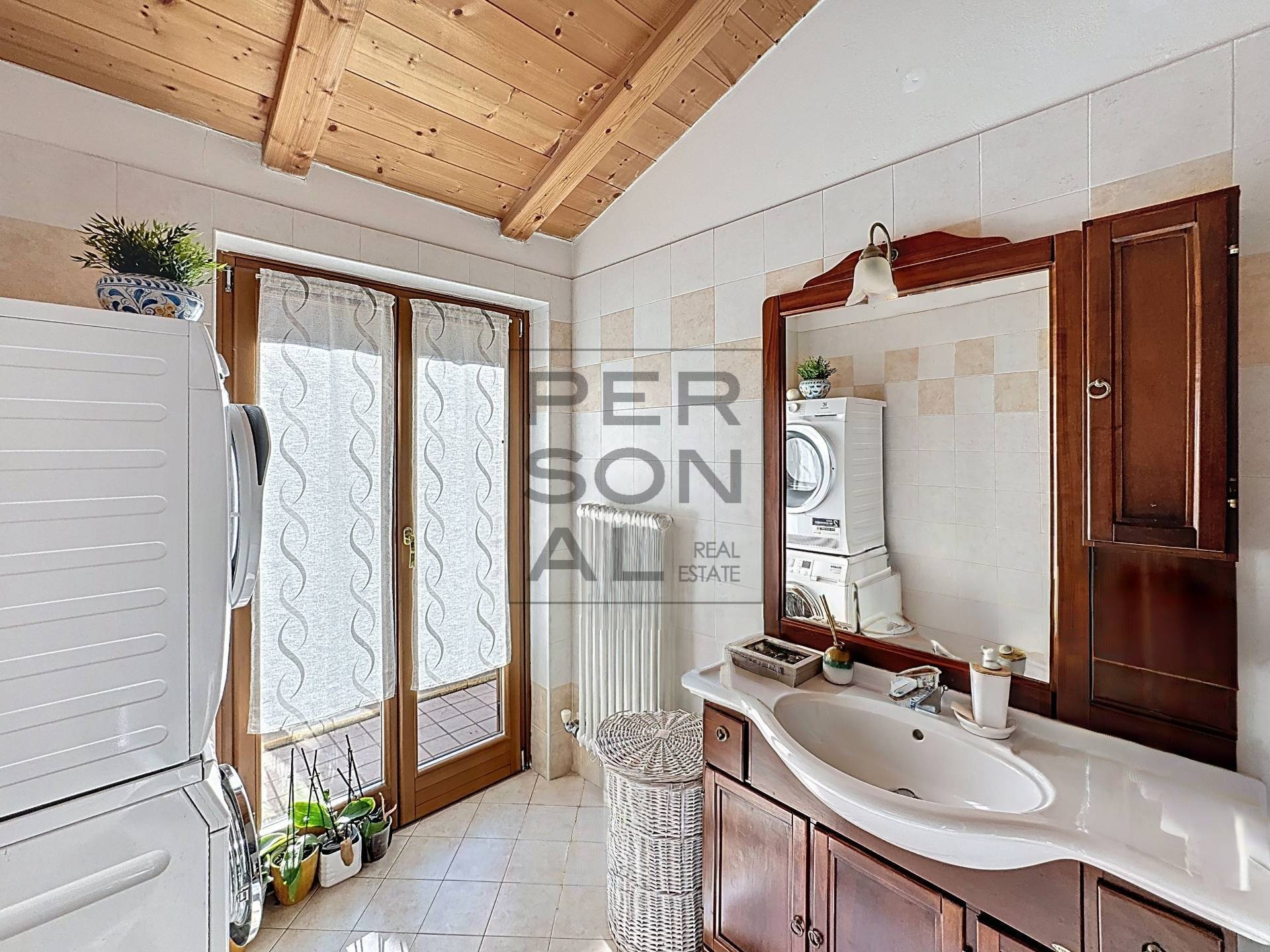 Foto appartamento in vendita a Roncegno Terme (Trento)