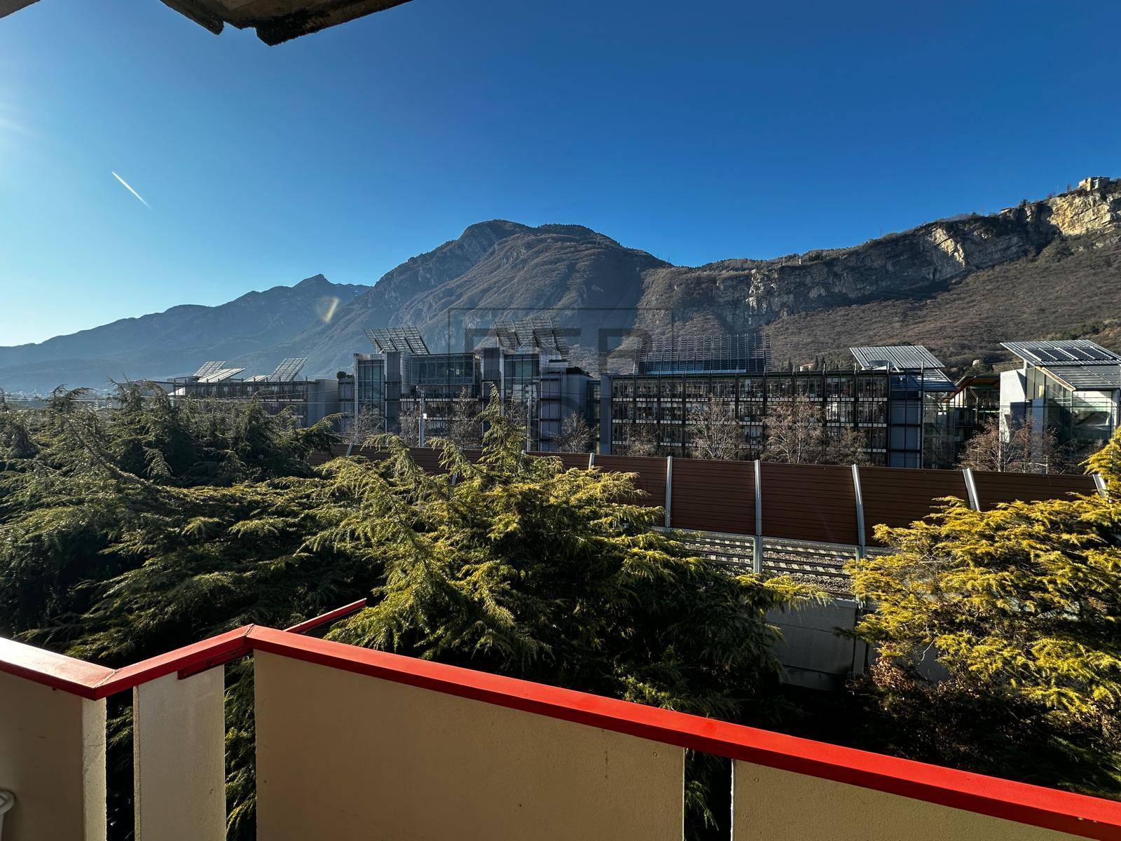 Foto appartamento in vendita a Trento (Trento)