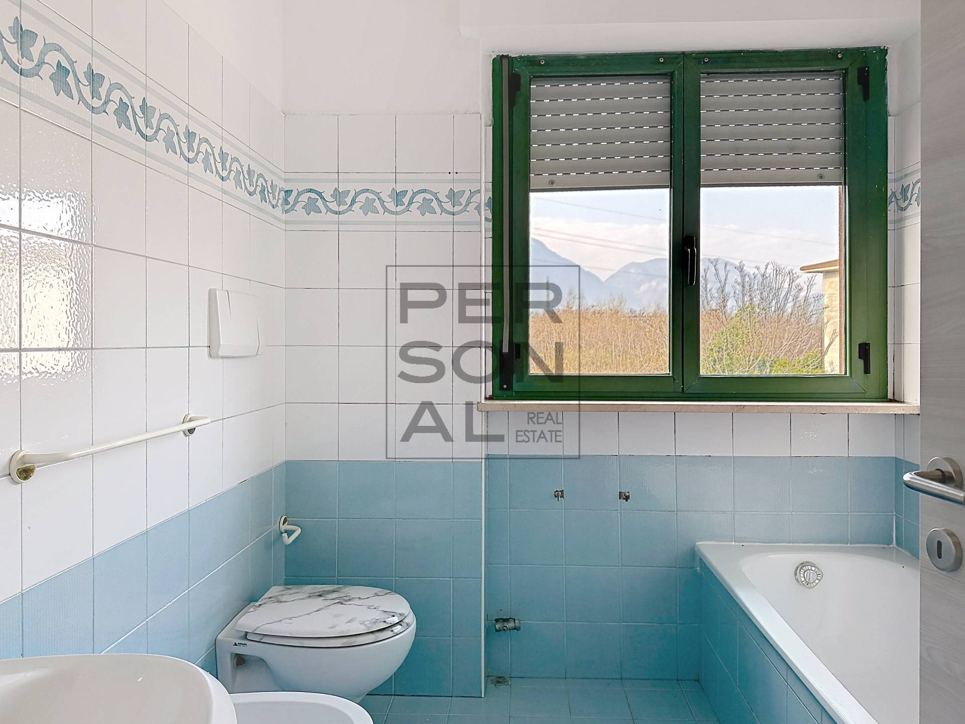 Foto appartamento in vendita a Trento (Trento)