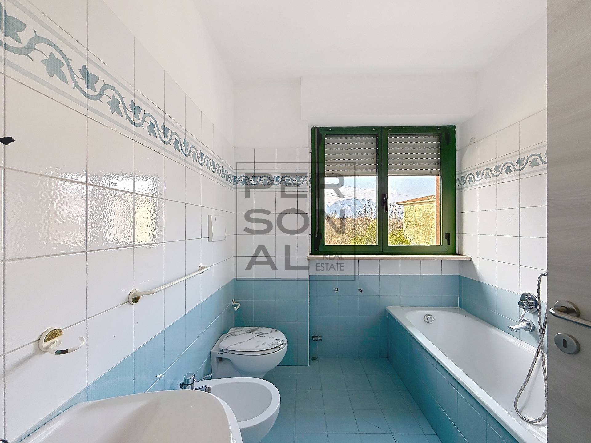 Foto appartamento in vendita a Trento (Trento)