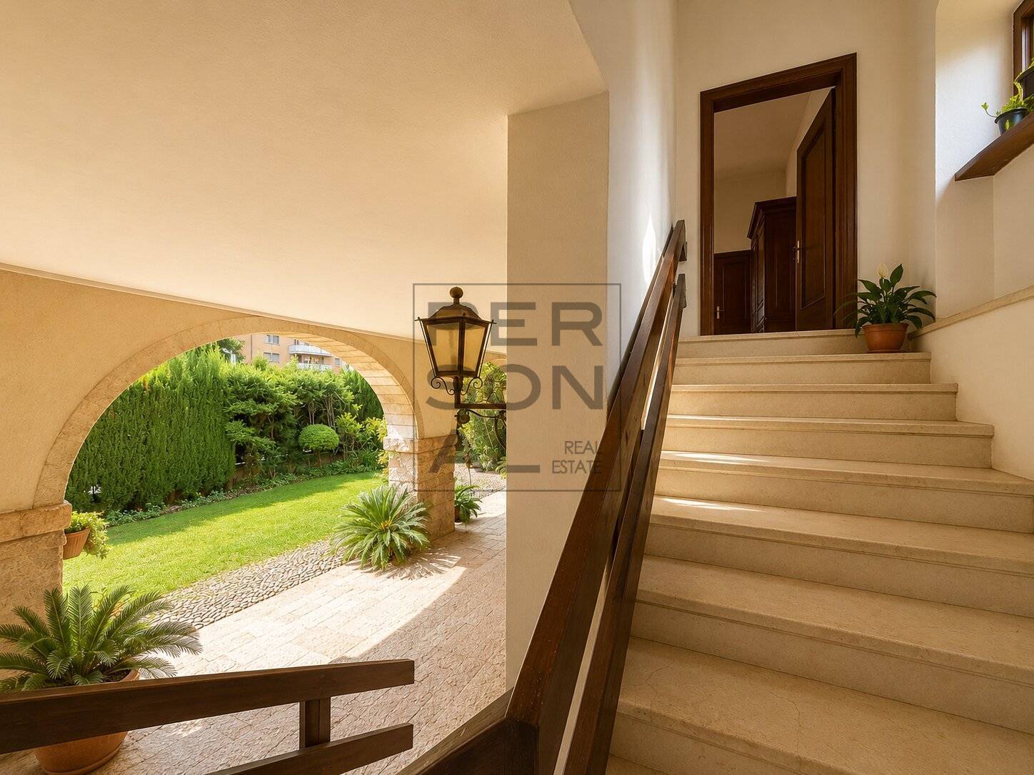 Foto villa indipendente in vendita a Riva del Garda (Trento)