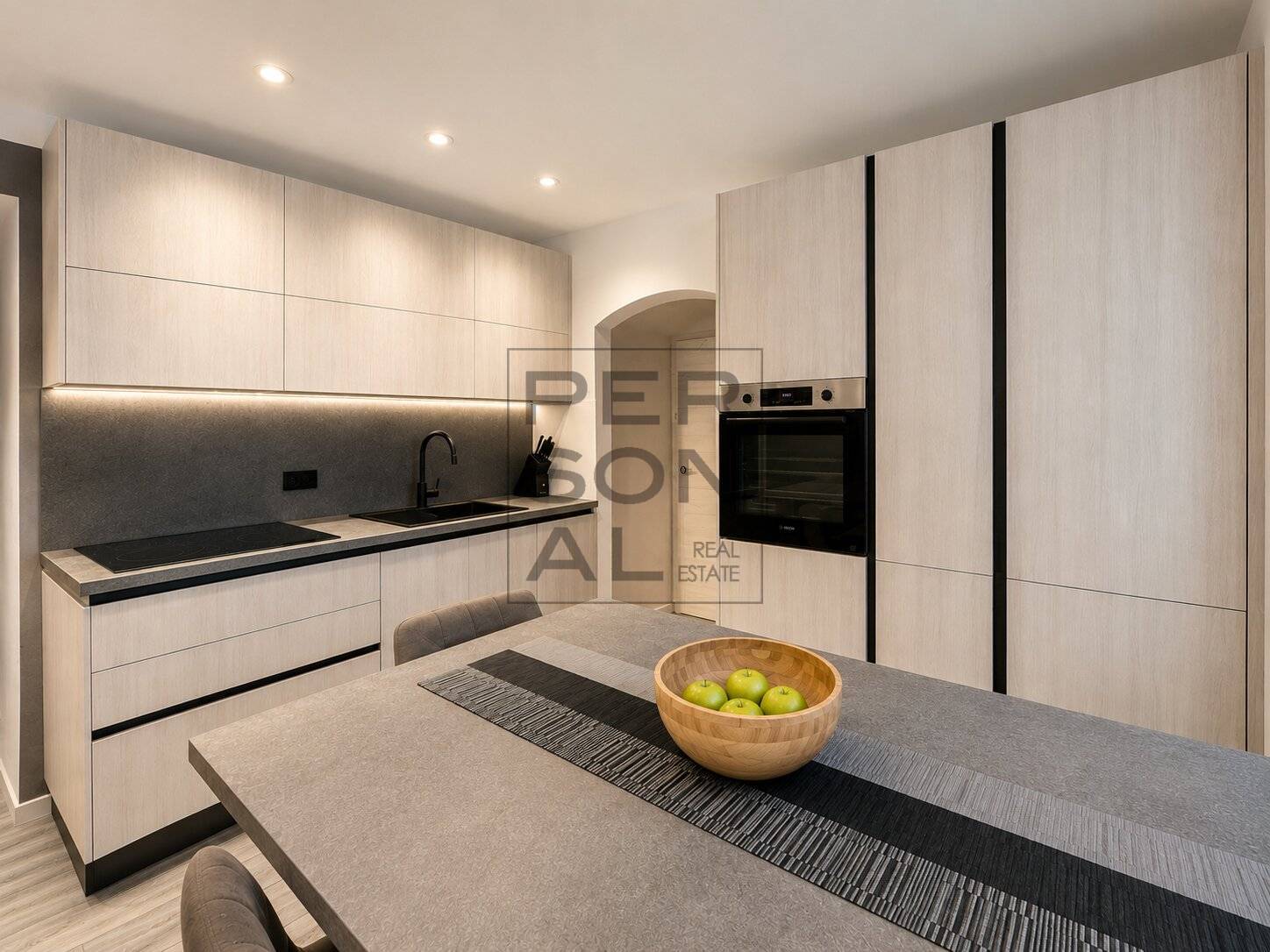 Foto appartamento in vendita a Cavalese (Trento)
