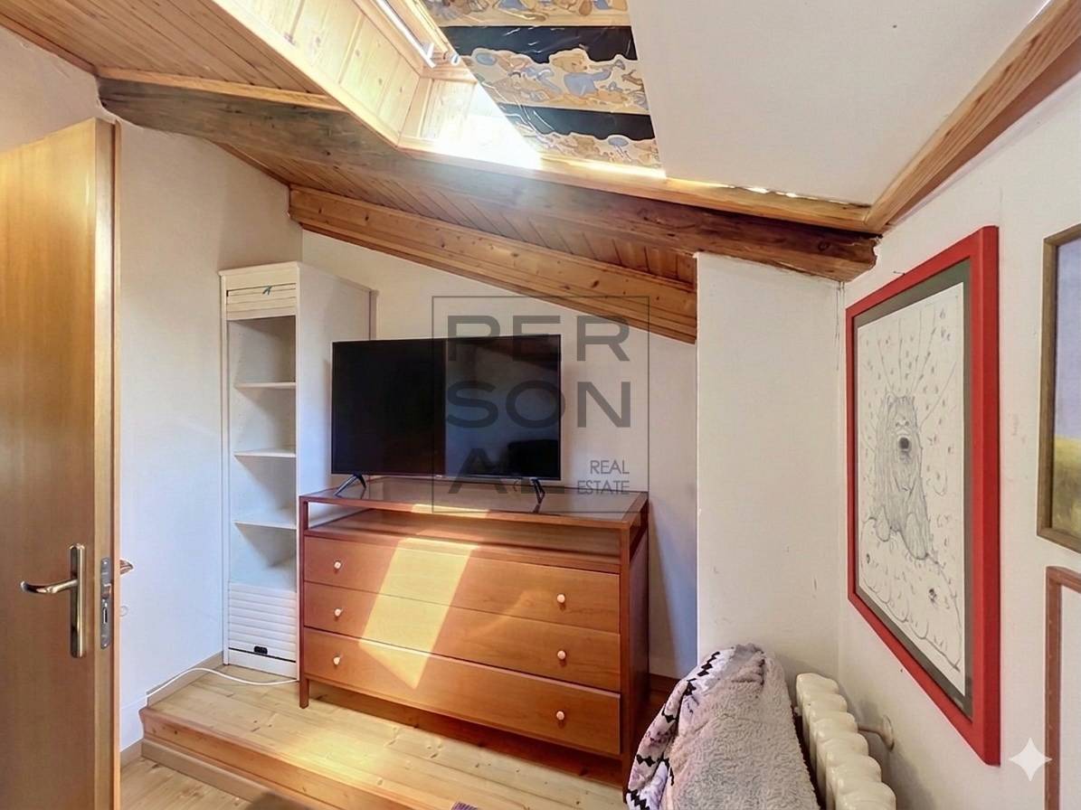 Foto porzione di casa in vendita a Ala (Trento)