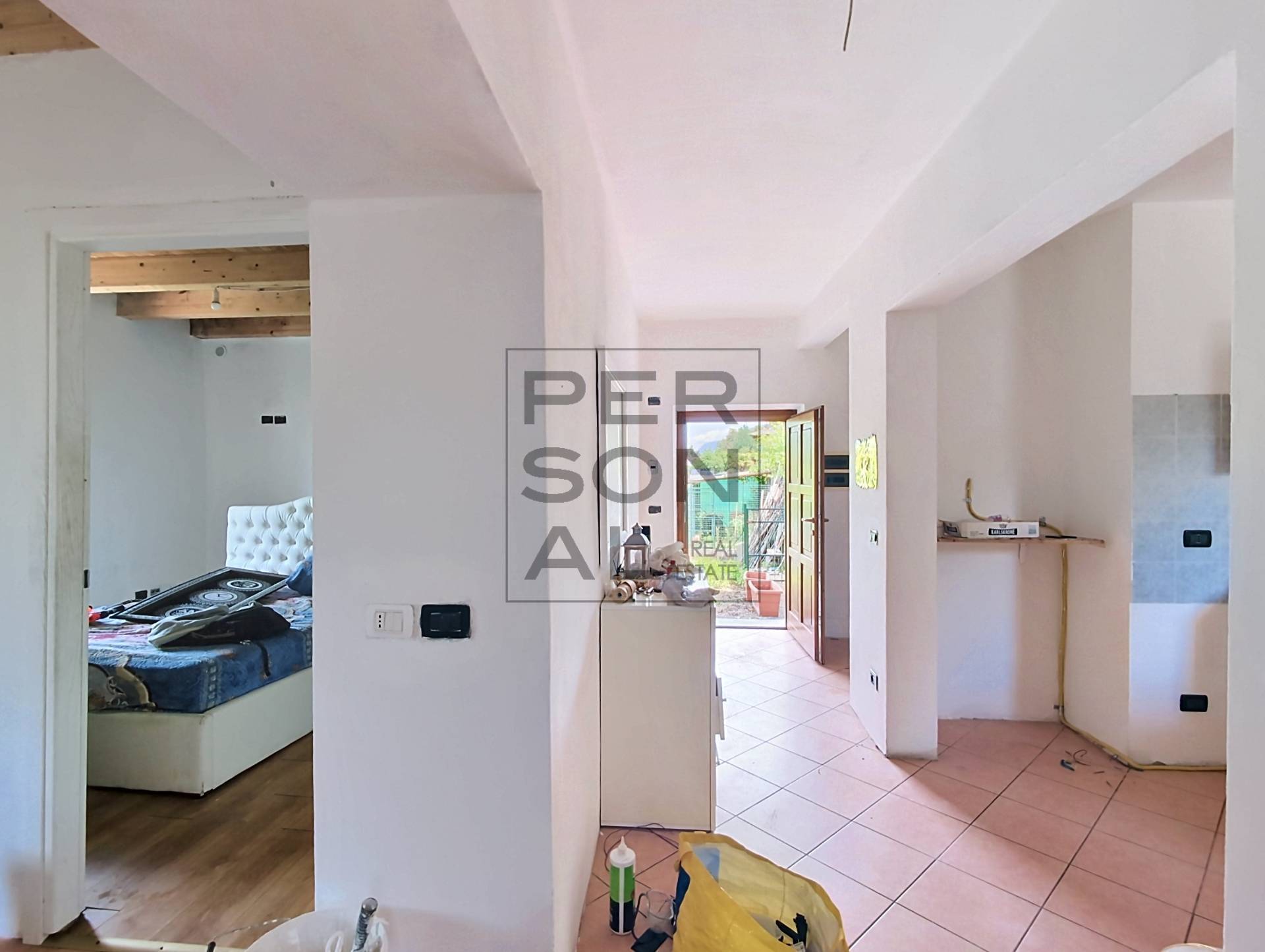 Foto porzione di casa in vendita a Rovereto (Trento)