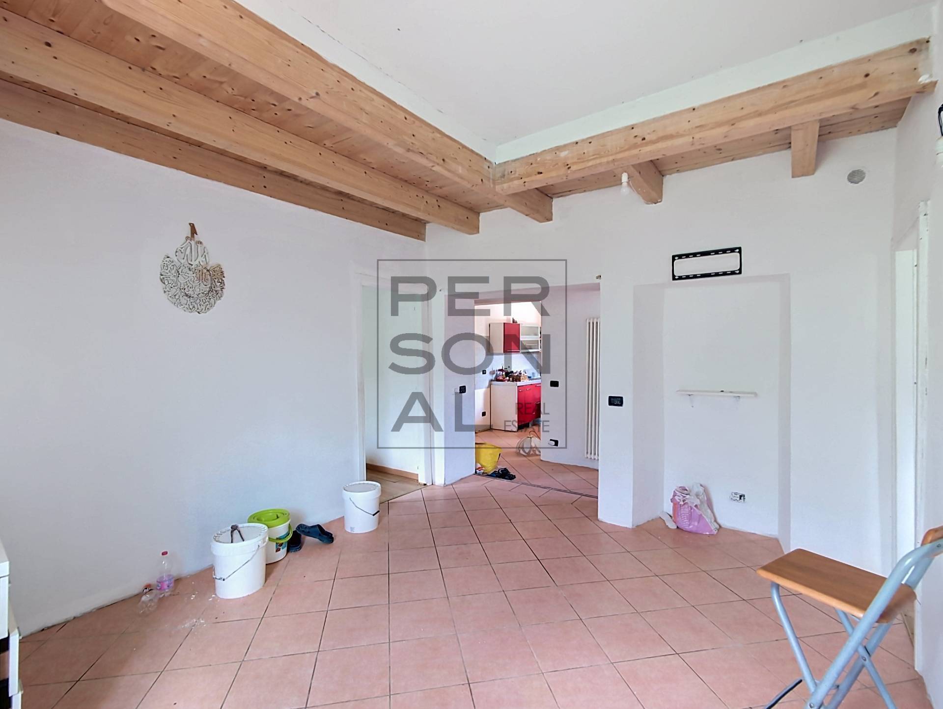 Foto porzione di casa in vendita a Rovereto (Trento)