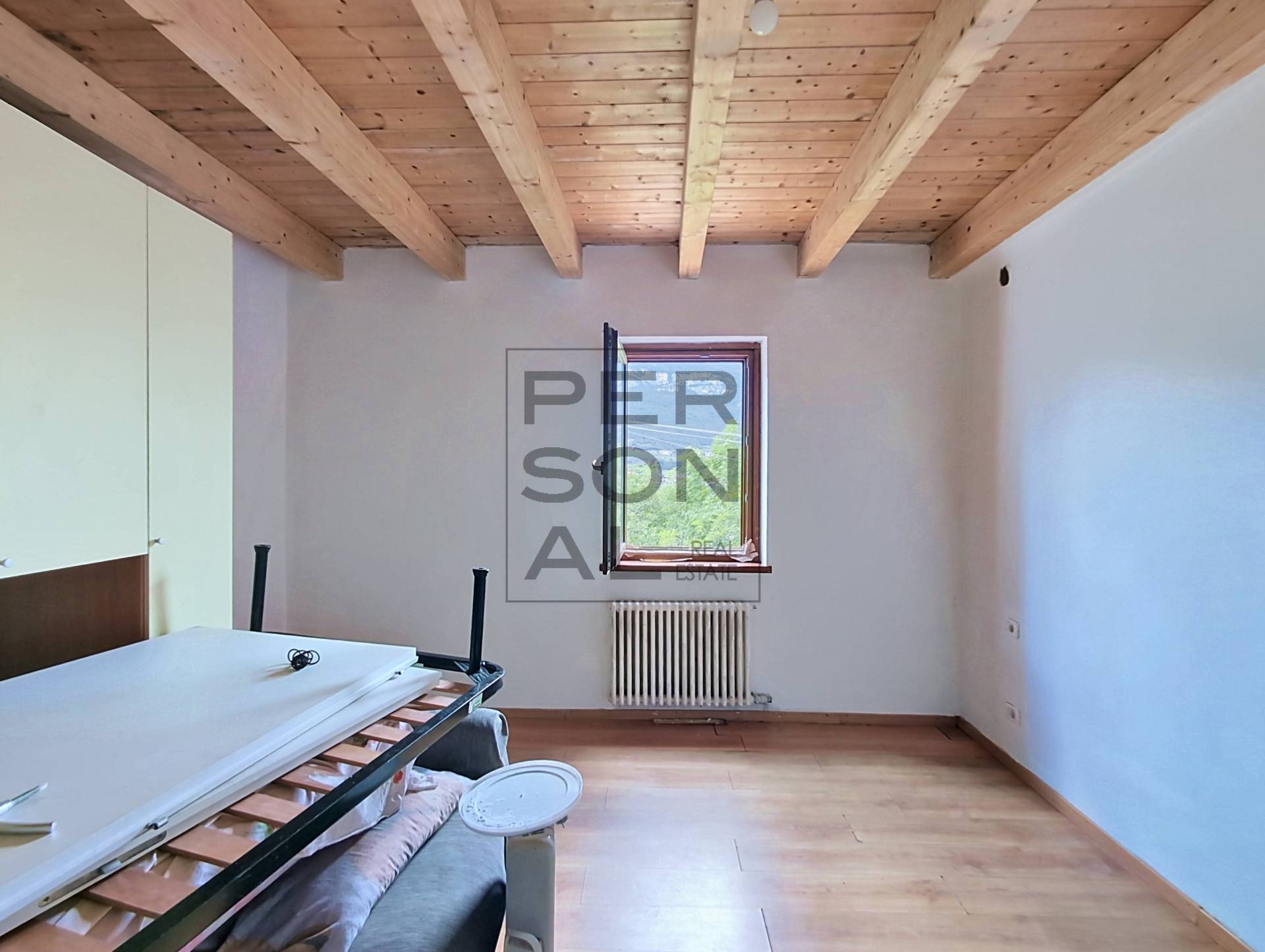 Foto porzione di casa in vendita a Rovereto (Trento)