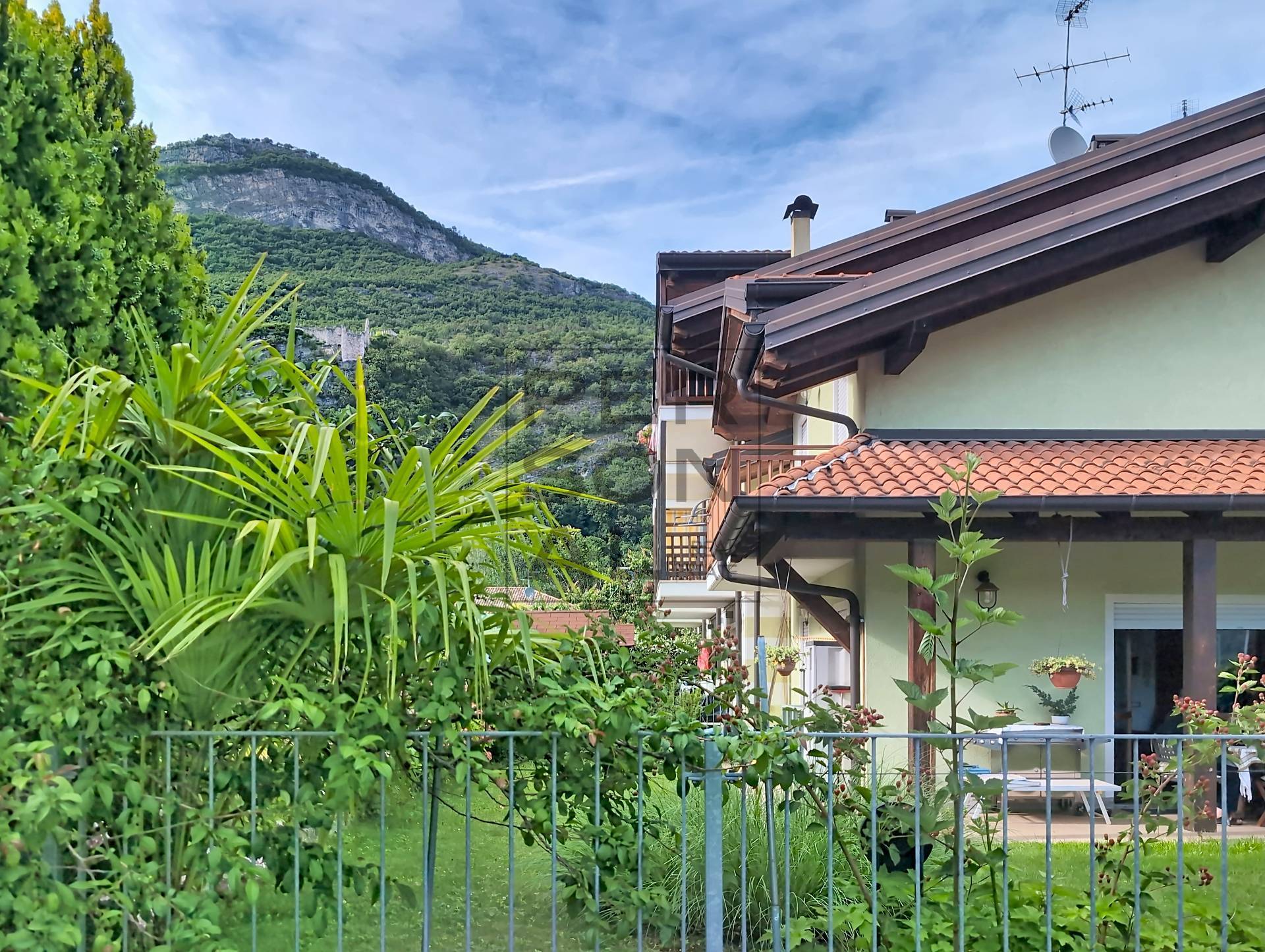 Foto appartamento in vendita a Nomi (Trento)