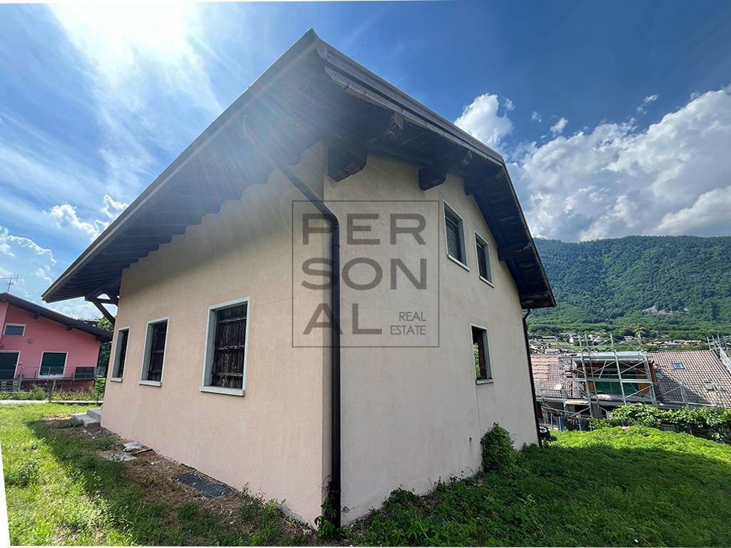 Foto casa indipendente in vendita a Roncegno Terme (Trento)