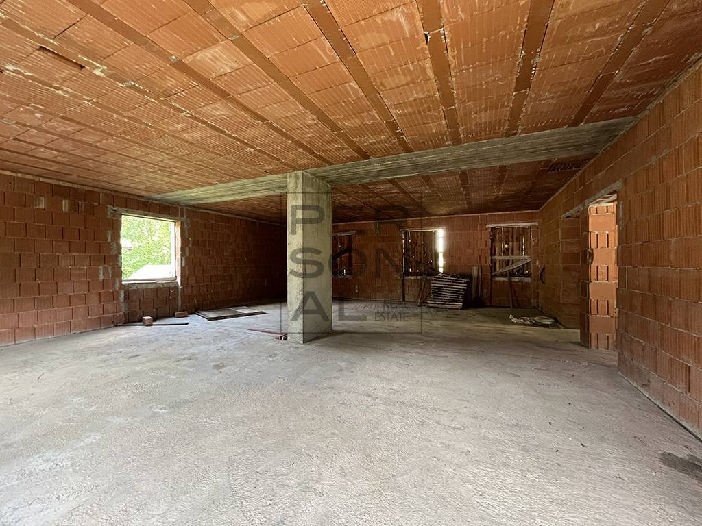 Foto casa indipendente in vendita a Roncegno Terme (Trento)
