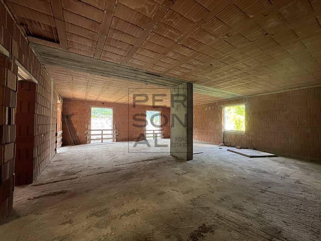 Foto casa indipendente in vendita a Roncegno Terme (Trento)