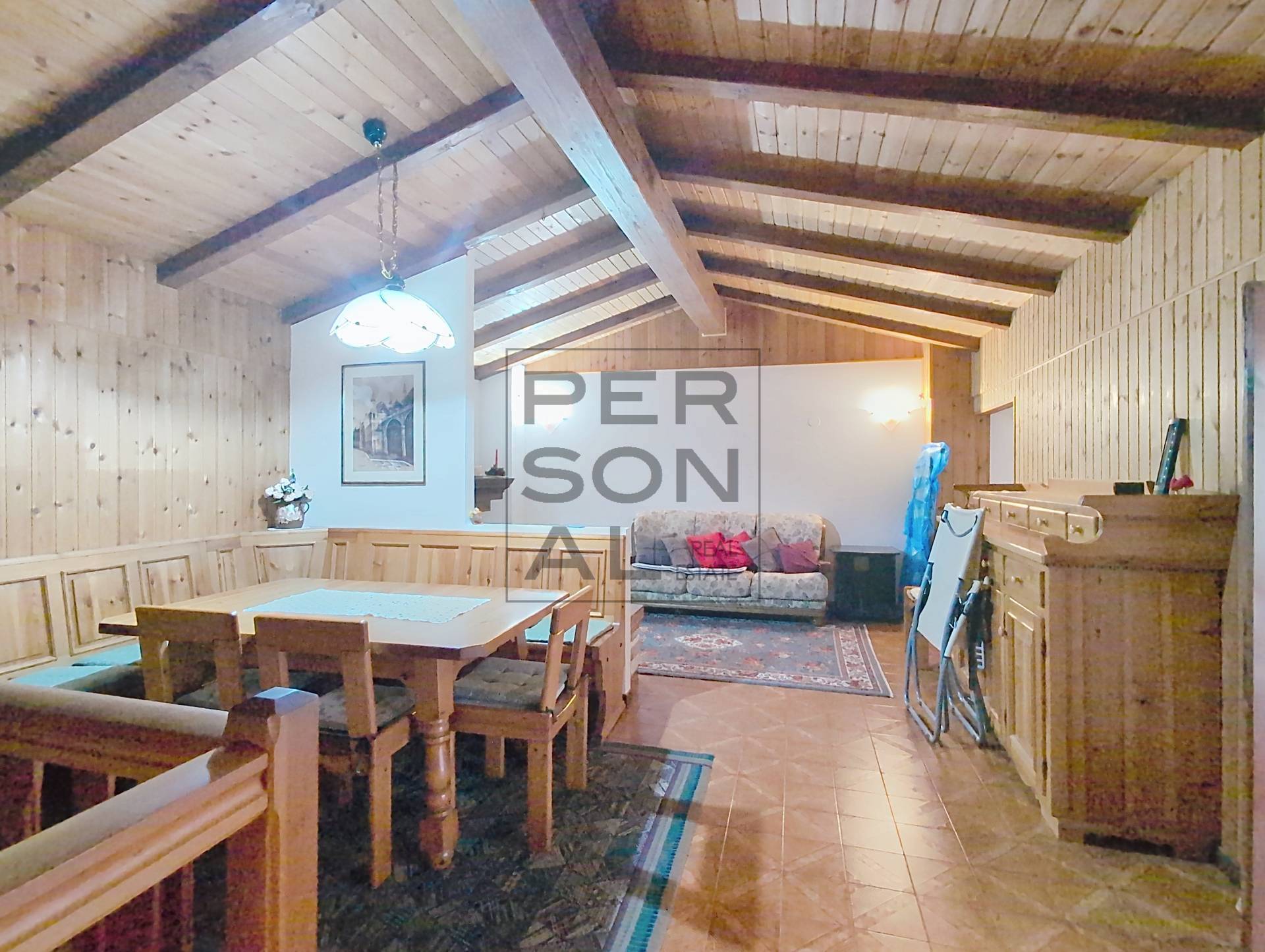 Foto porzione di casa in vendita a Trambileno (Trento)