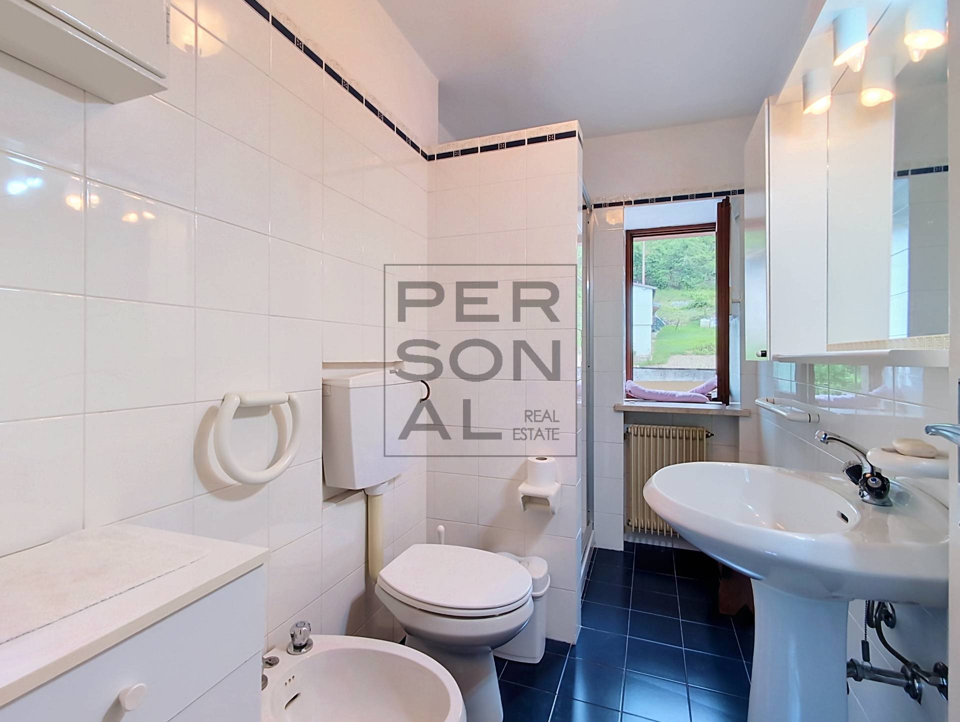 Foto porzione di casa in vendita a Trambileno (Trento)