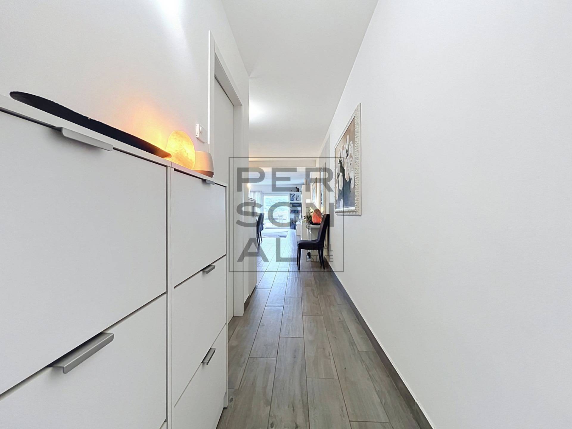Foto appartamento in vendita a Rovereto (Trento)