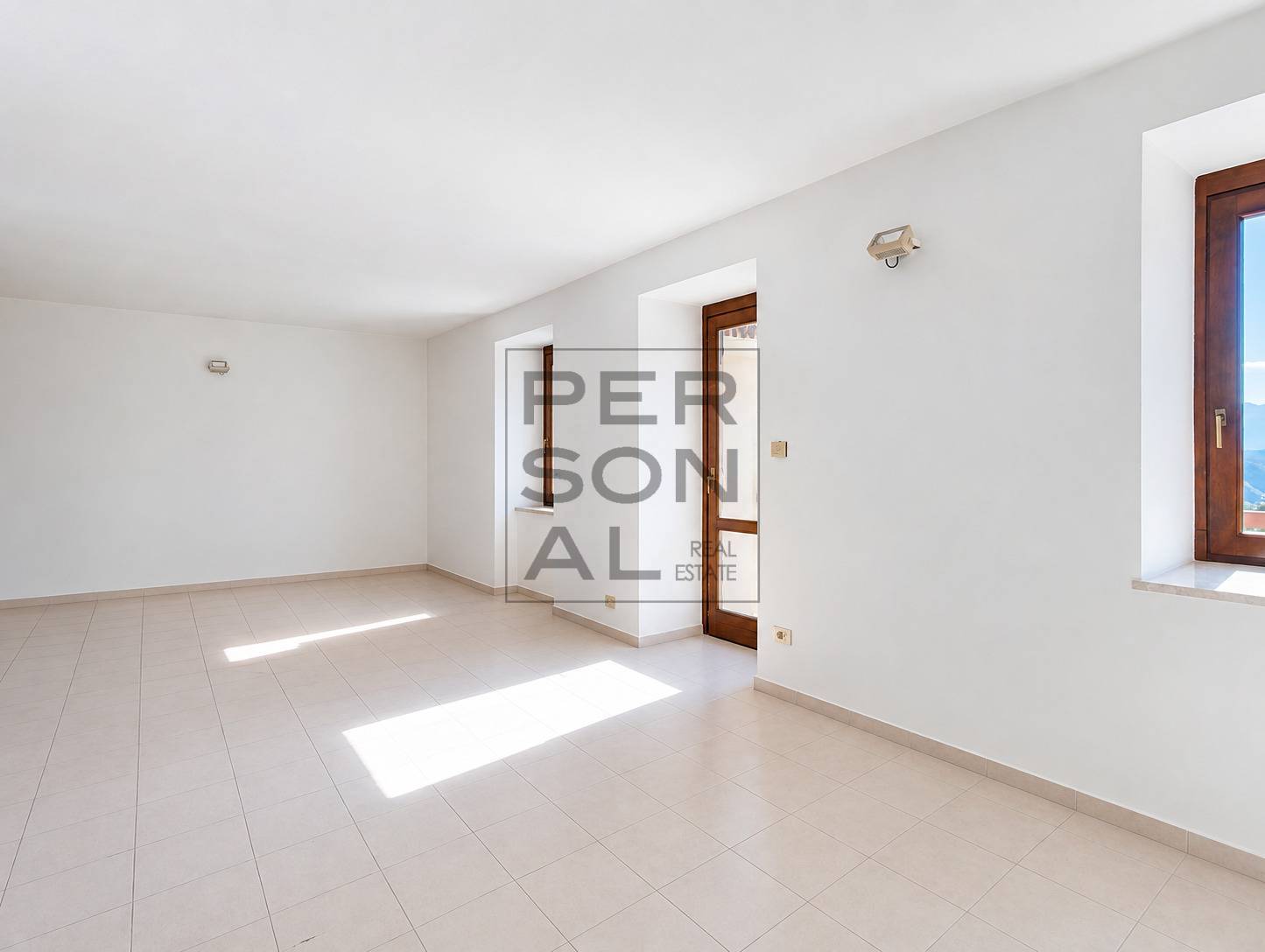 Foto appartamento in vendita a Terragnolo (Trento)