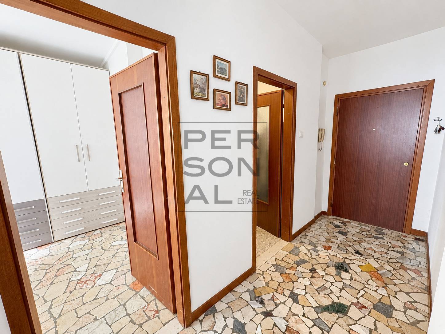 Foto appartamento in vendita a Trento (Trento)