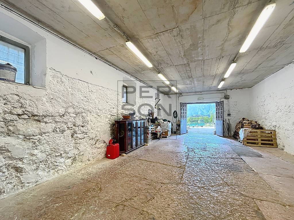 Foto appartamento in vendita a Trento (Trento)