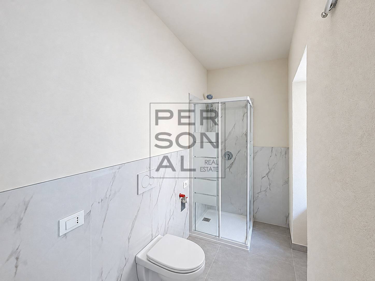 Foto appartamento in vendita a Mori (Trento)