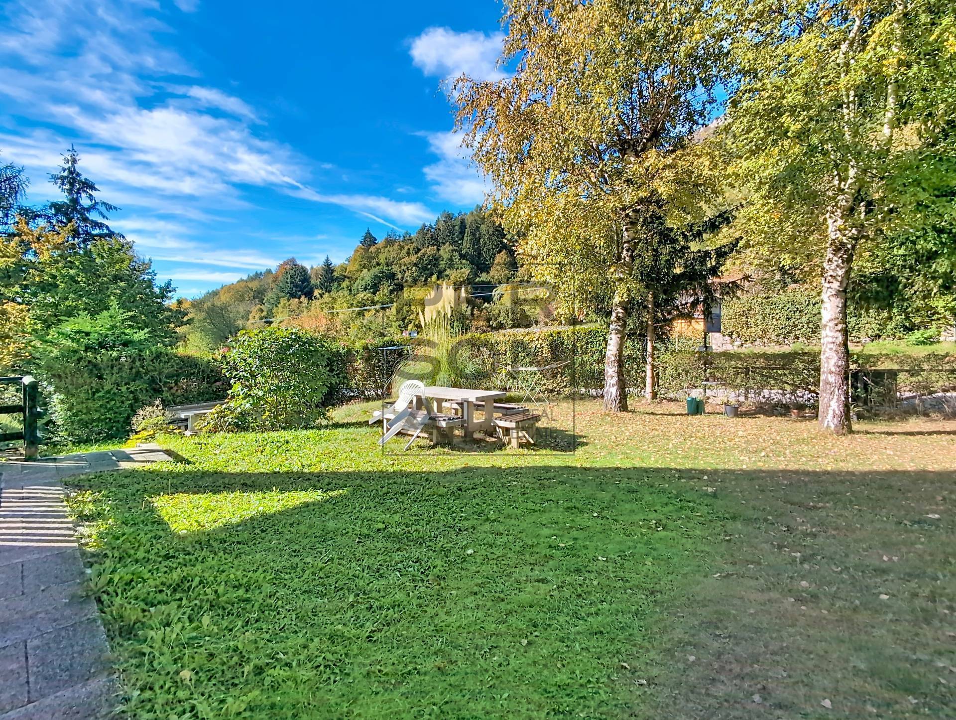 Foto appartamento in vendita a Villa Lagarina (Trento)