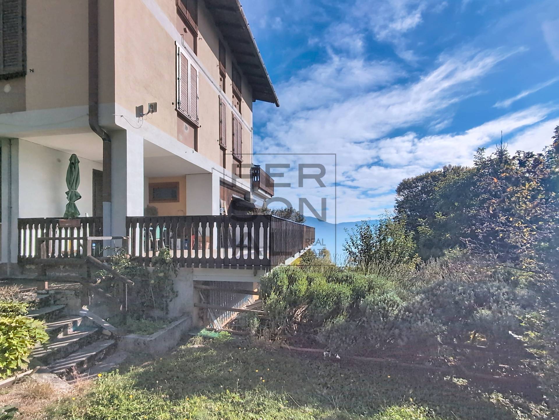 Foto appartamento in vendita a Villa Lagarina (Trento)