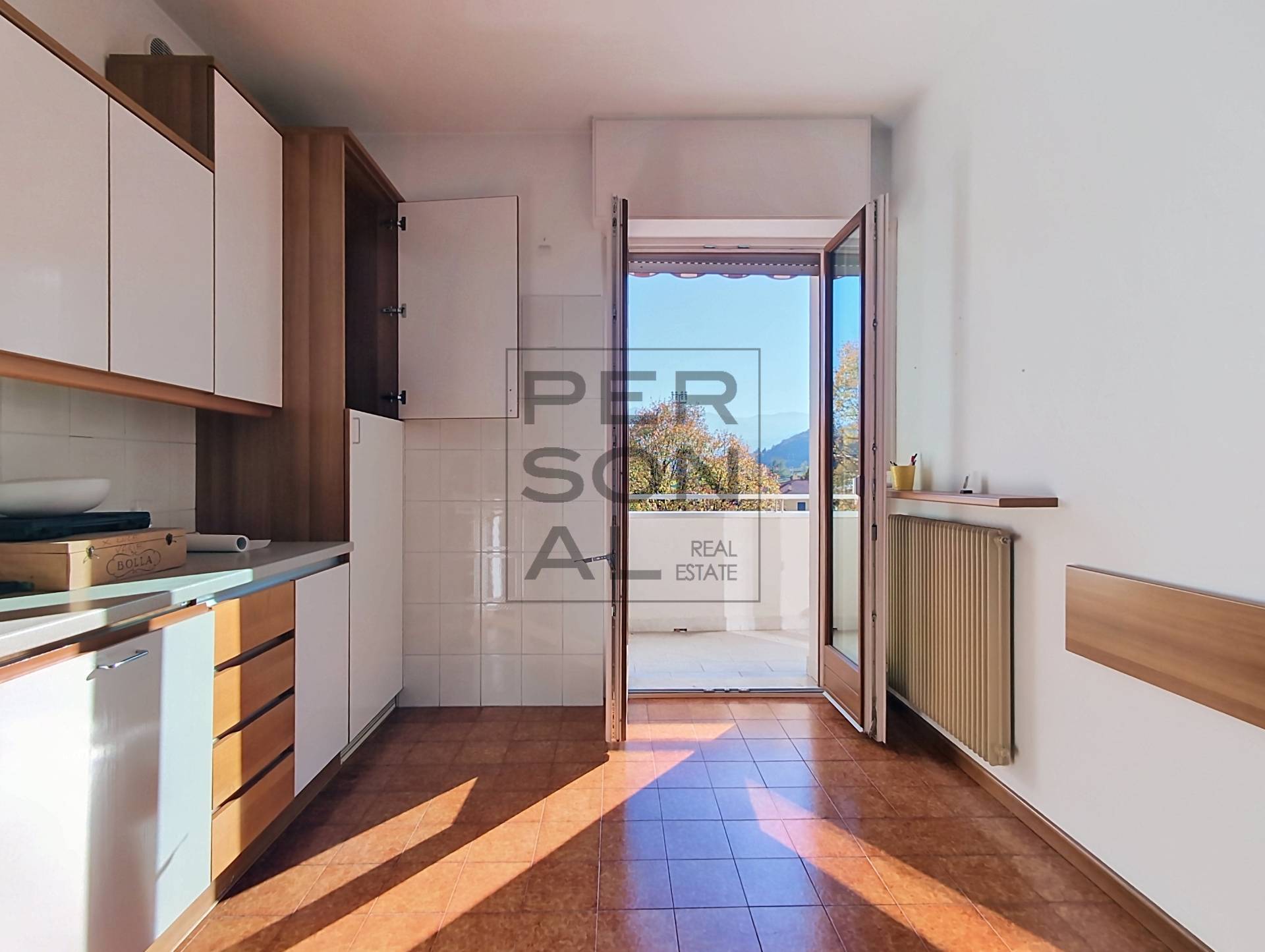 Foto appartamento in vendita a Isera (Trento)