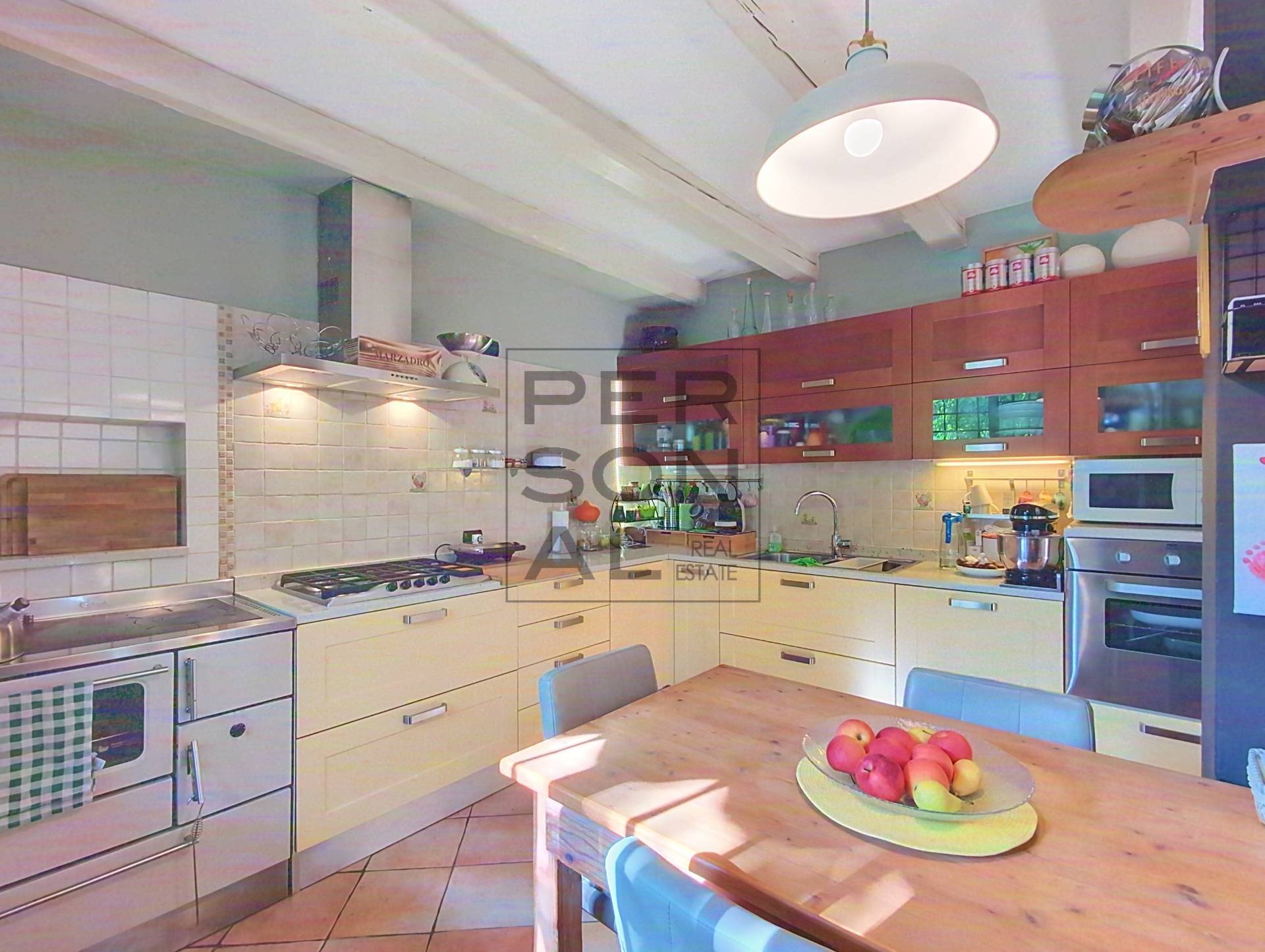 Foto appartamento in vendita a Calliano (Trento)